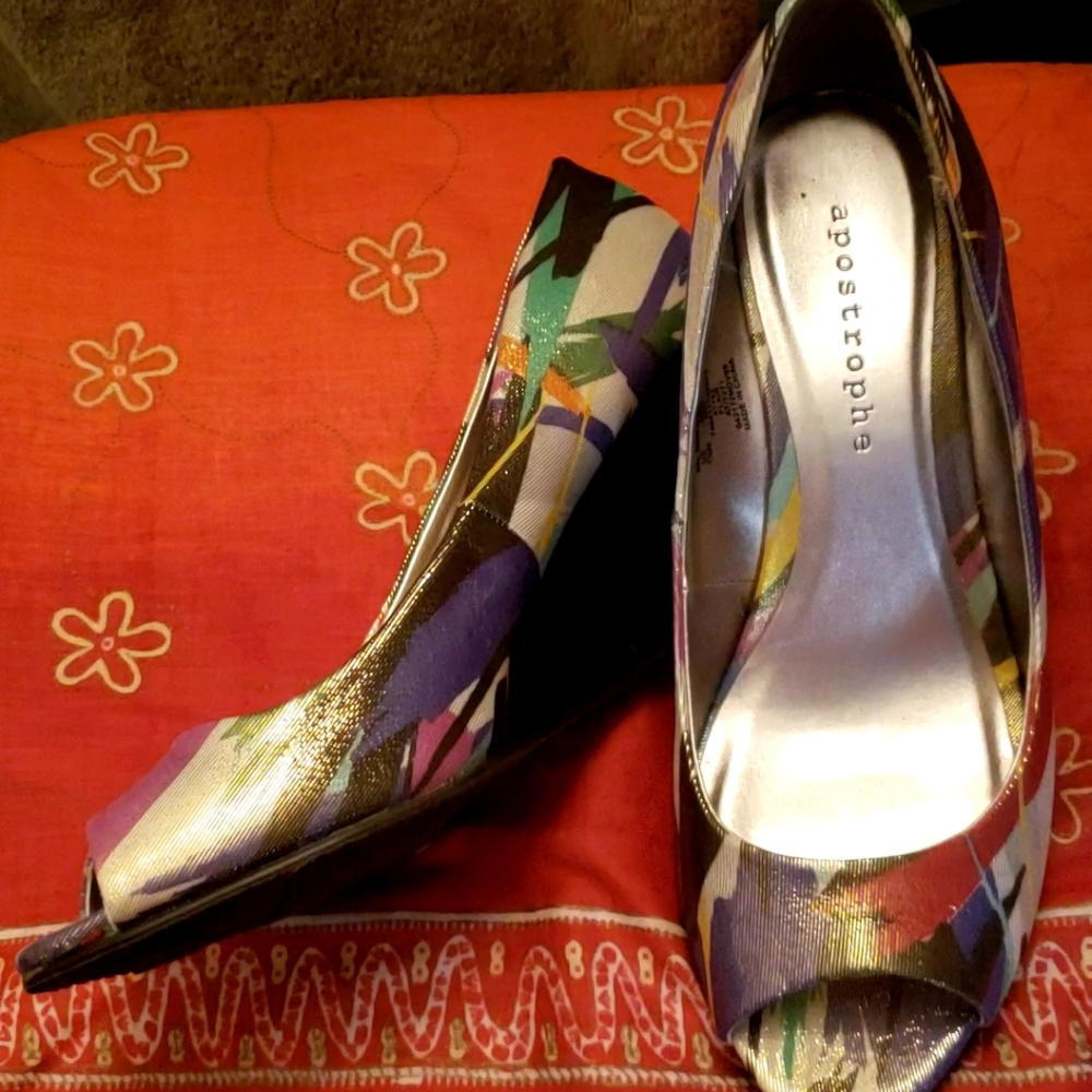 Peeptoe multicolored shoes
